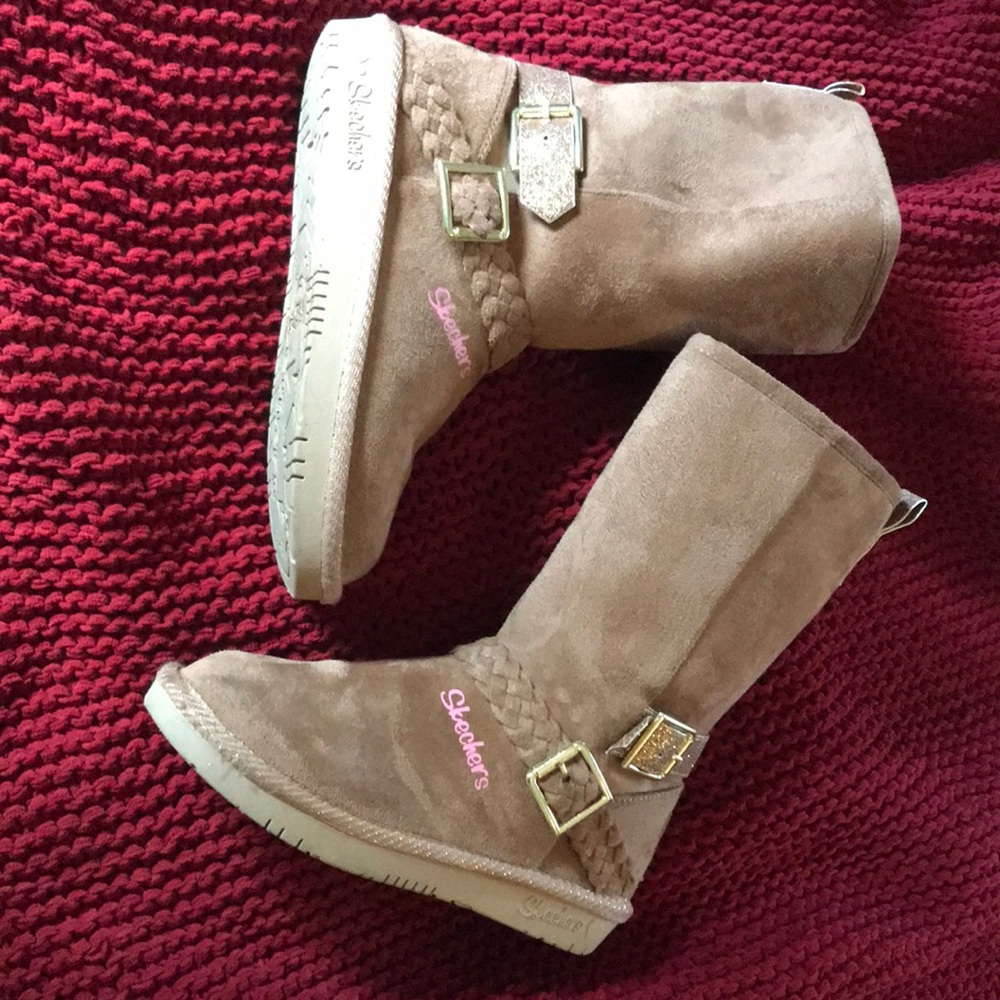 Girls’ Skechers boots